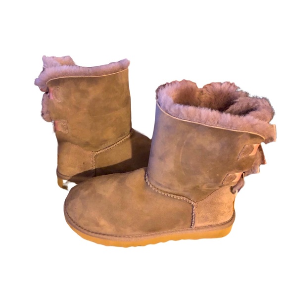 🔥🔥FINAL SALE🔥🔥DOUBLE BOW BOOTS🔥🔥 - Picture 6 of 9